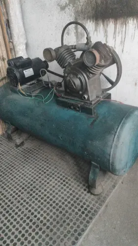 Compressor Schulz 200 litros 
