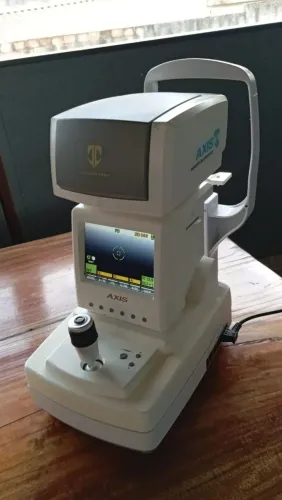 Auto Refrator/ Ceratrometro Axis