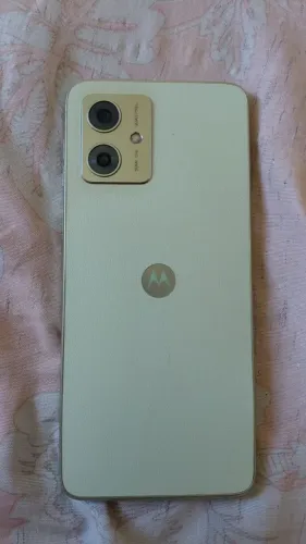 Motorola G54