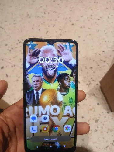 CELULAR MOTO e7 R$ 300