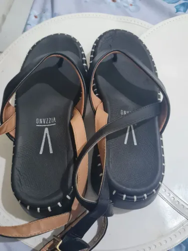 Sandália vizano,nova nunca usada 