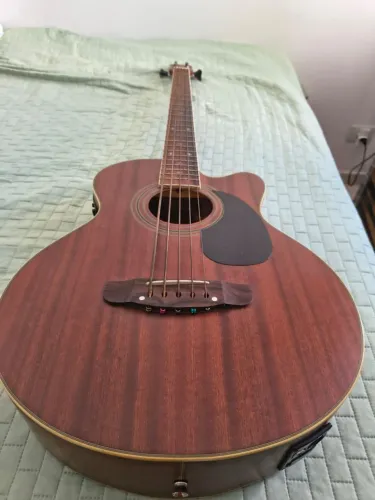 Baixolão Ativo Baixo Eletroacustico Giannini Performance - Vendo e Troco