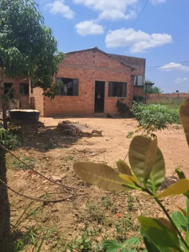 Vendo 2 casas na Avenida calama