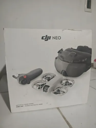 DJI Neo MOTION FLY MORE COMBO/BUNDLE MOTION FLY MORE