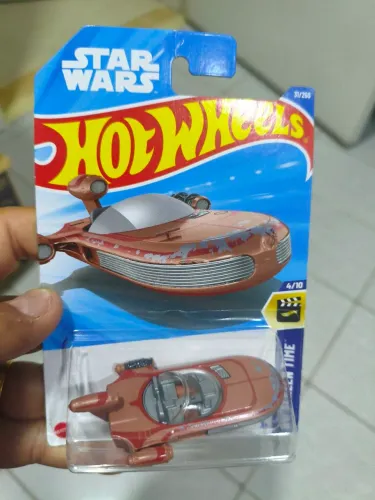 Hot Wheels Star Wars X-34 Landspeeder 31/150 HYW84