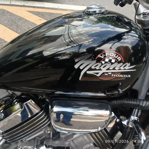 Honda Magna V4 750 1994 - Raridade
