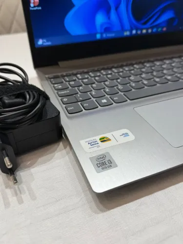 Notebook Lenovo i3 SSD 256GB