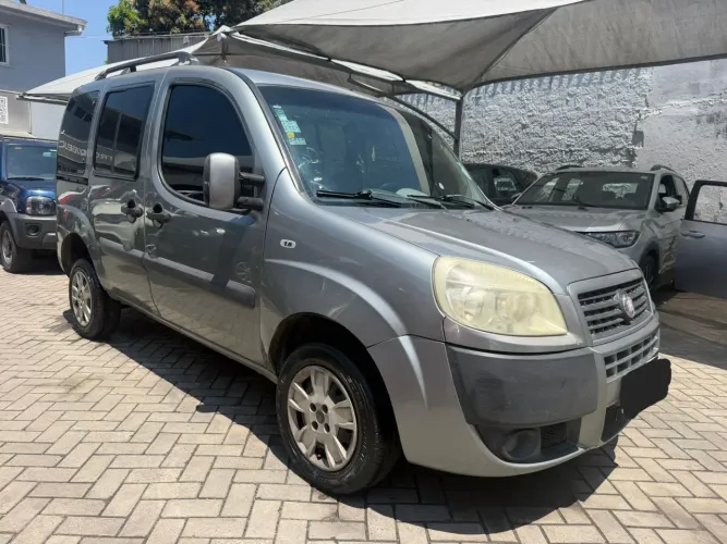 Fiat Doblo HLX 1.8 MPI Flex 5P 2010