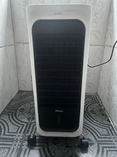Climatizador Philco PCL10 220v (Quente e Frio)