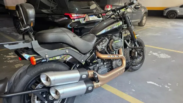 Fat Bob 2021 impecável 100% revisada