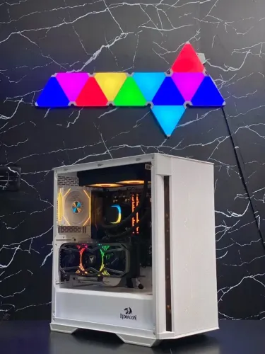 PC GAMER RYZEN 7 5700X/ B550M AORUS ELITE/ RTX 3070TI 8GB