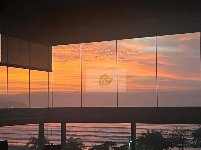 Apartamento com 3 dormitórios à venda, 132 m² por R$ 1.650.000,00 - Indaiá - Caraguatatuba