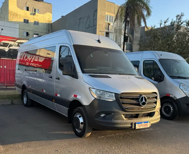 Mercedes-Benz Sprinter 517 Van L.t.a. 18L Diesel (e6) 2024