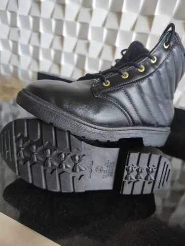 Bota