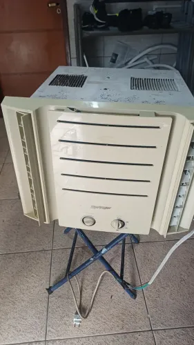 AR CONDICIONADO SPRINGER 750 BTU