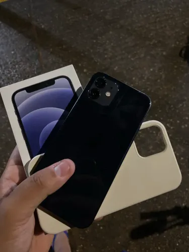 iPhone 12