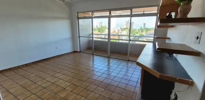 Apartamento à Venda no Bairro dos Estados com 3 quartos - 1 suite- Elevador
