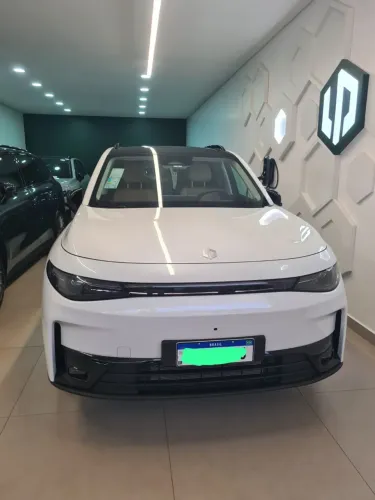 Leapmotor C10 REEV (Híbrido) 2026