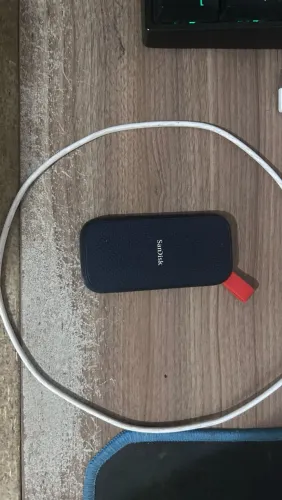 SSD externo portátil 2TB Sandisk