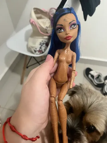 SUCATA MONSTER HIGH ROBECCA