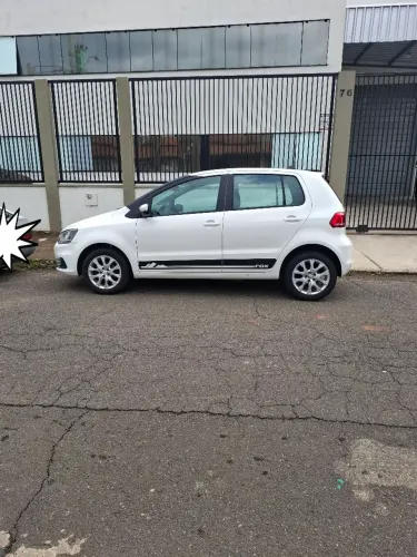 Volkswagen Fox Trendline 1.6 Flex 8V 5P 2016
