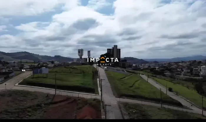 Terreno à venda, 200 m² por R$ 250.000 - Boa Vista - Pouso Alegre/MG