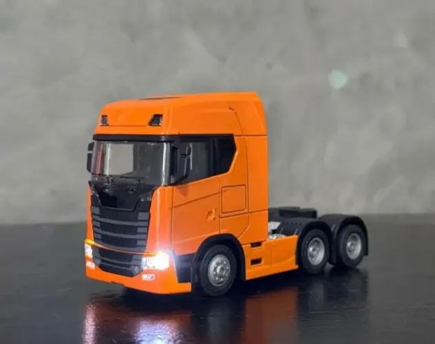 Mini aturas de caminhão Scania 