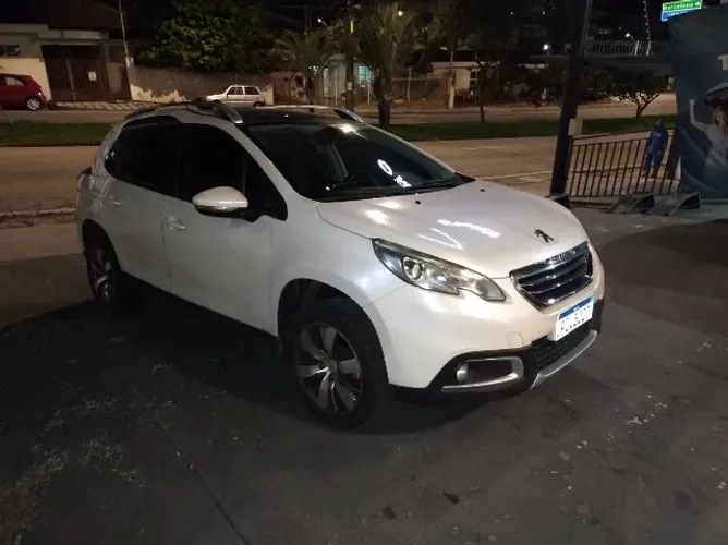 Peugeot 2008 Griffe 1.6 Flex 16V 5P Aut. 2016