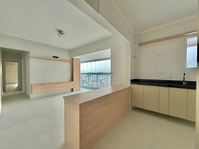 Apartamento à venda com 2 dormitórios sendo 1suíte em Praia Grande no Forte