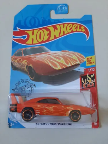 Hot Wheels Dodge Charger Laranja