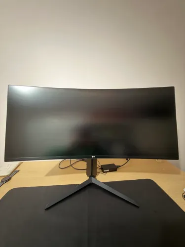 Monitor Gamer LG UltraGear 34" Curvo WQHD 160Hz