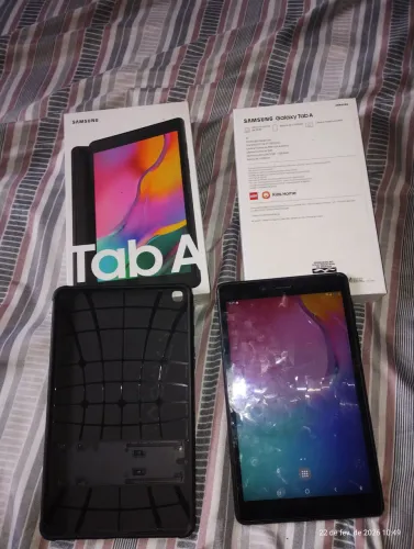 Tablet Samsung 8 pol.