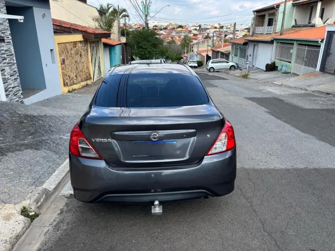 Nissan Versa S 1.0 12V Flexstart 4P Mec. 2018