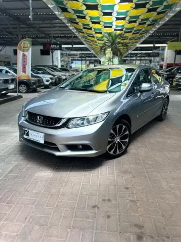 Honda Civic Sedan LXR 2.0 Flexone 16V Aut. 4P 2015
