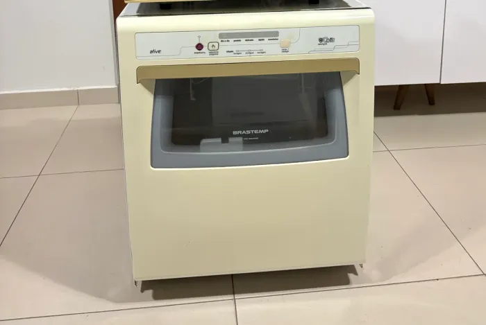 Lava louças Brastemp 8 Serviços 127v