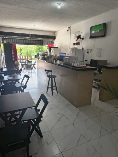 Cafeteria funcionando completa 