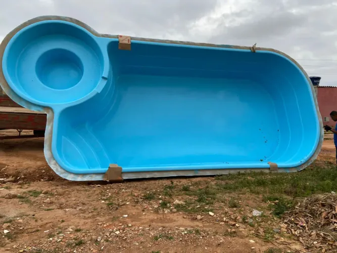 Piscina de fibra 8 metros Zeus