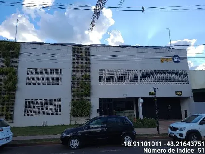Oportunidade Única em UBERLANDIA - MG | Tipo: Apartamento | Negociação: Venda Online | Sit