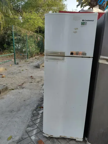 Geladeira gelo normal