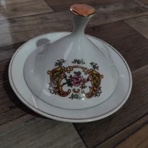 Mantegueira porcelana pozzani