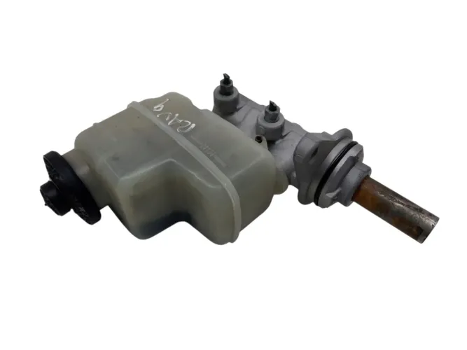 Cilindro mestre freio Toyota RAV4 2.4 2008