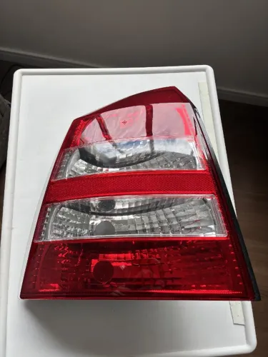 Lanterna Astra Hatch 2003 até 2011 Lado Esquerdo