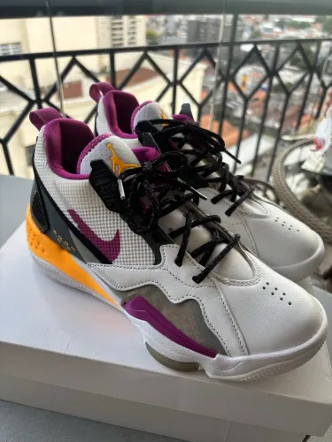 Nike WMNS Jordan Zoom '92