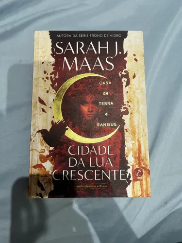 Livro Cidade da lua crescente 