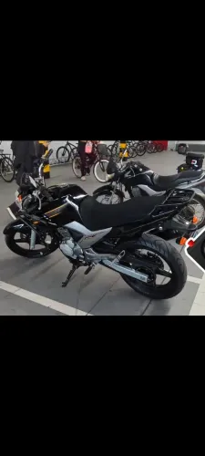 Fazer 250