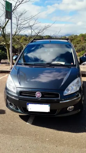 Fiat Idea Essence 1.6 Flex 16V 5P 2012