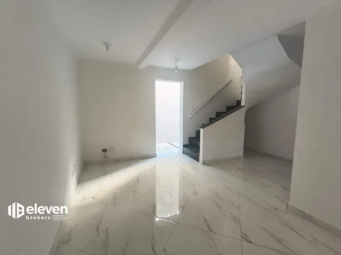 Village Residencial no Boqueirão (Santos) 2 Suítes | 100m² Fundo