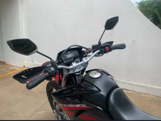 Vendo yamaha lander 250