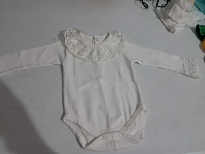 Vendo Body de bebê