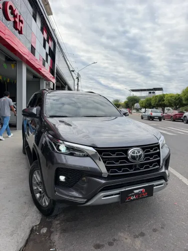 Toyota Hilux SW4 SRX 4X4 2.8 TDI 16V Dies. Aut. 2022